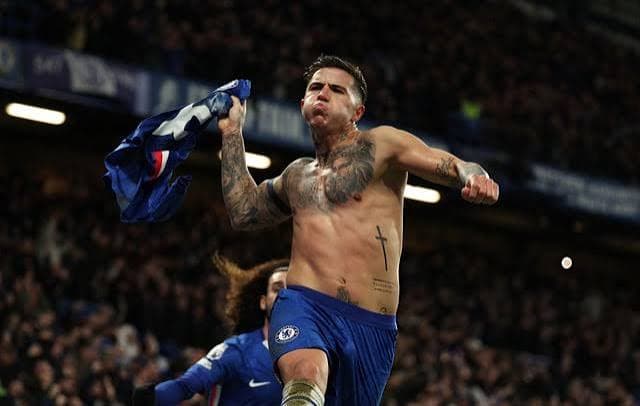 The Metronome: How Enzo Fernandez Will Become the Engine of Xabi Alonso’s Chelsea. Under Xabi Alonso’s tactical stewardship, the Argentine midfielder will evolve into the indispensable anchor of the Stamford Bridge project, balancing defensive discipline with elite-level playmaking.